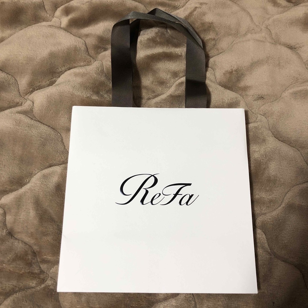 ReFa(リファ)のReFa  紙袋　未使用 レディースのバッグ(ショップ袋)の商品写真