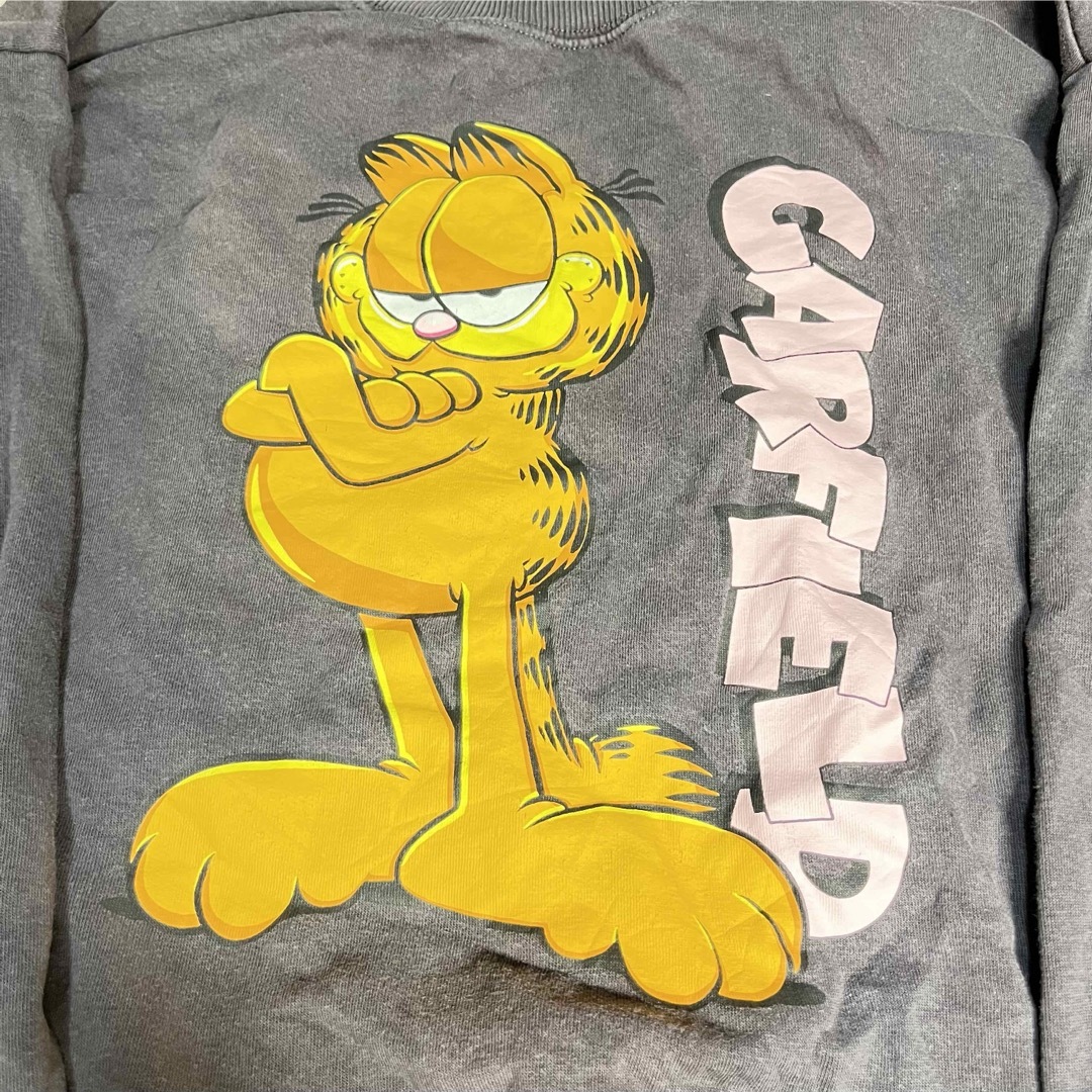 H&M(エイチアンドエム)のH&M Garfield スウェット　M グレー　 メンズのトップス(スウェット)の商品写真