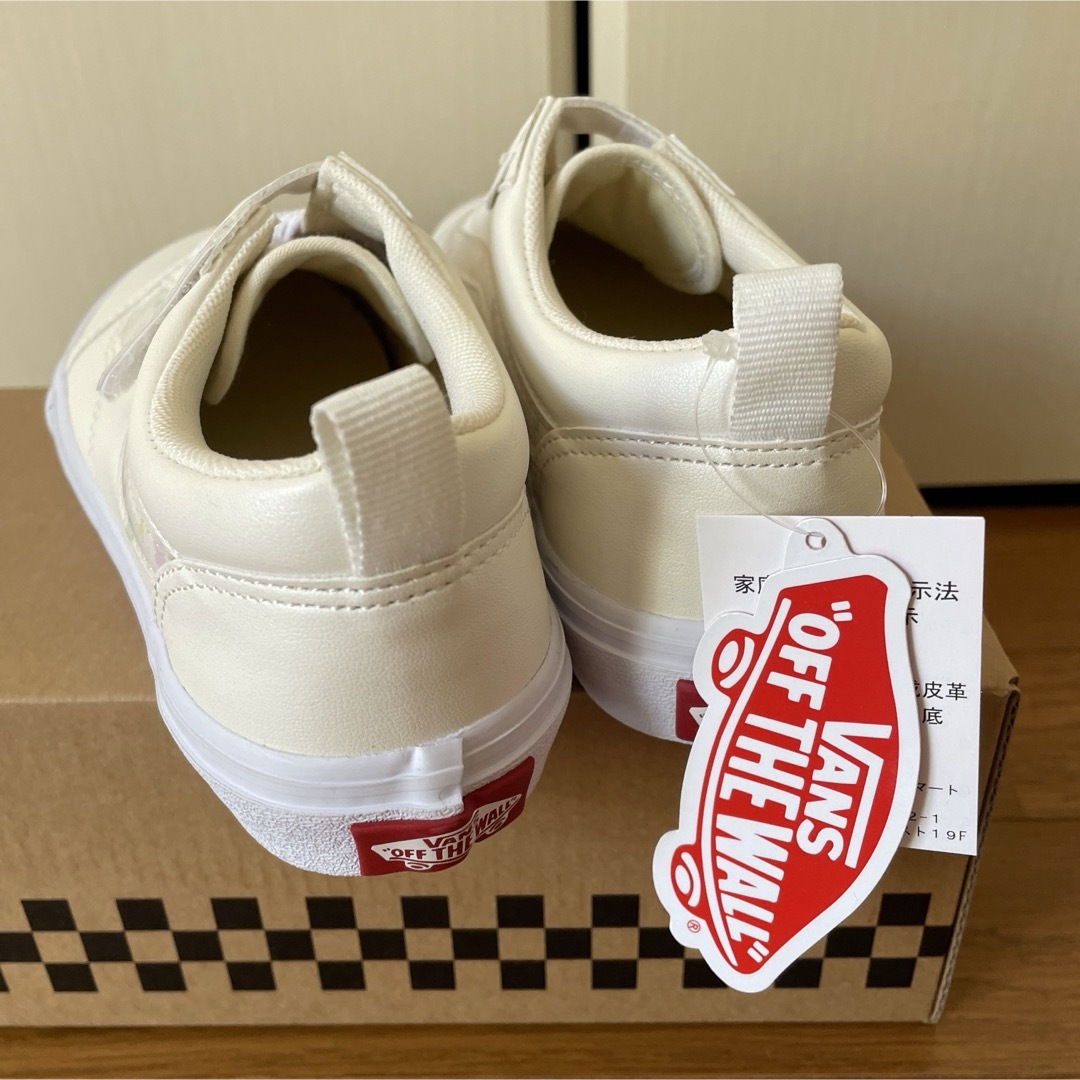 VANS(ヴァンズ)のオールドスクール　箱無し キッズ/ベビー/マタニティのキッズ靴/シューズ(15cm~)(スニーカー)の商品写真