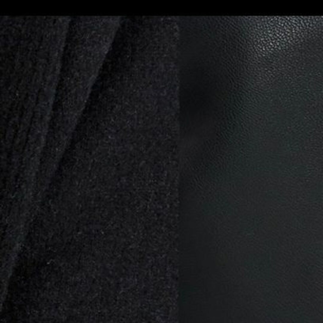6 (ROKU)(ロク)のTiny in カットアウト ニット レザー ブラック ベルスリーブ コンパクト レディースのトップス(ニット/セーター)の商品写真