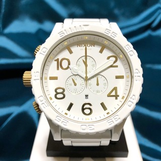 ニクソン(NIXON)のNIXON 51-30 CHRONO GOLD WHITE(腕時計(アナログ))