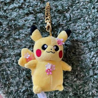 ポケモン(ポケモン)のポケモンLet's Go ピカチュウ キーホルダー 花飾り(ぬいぐるみ)