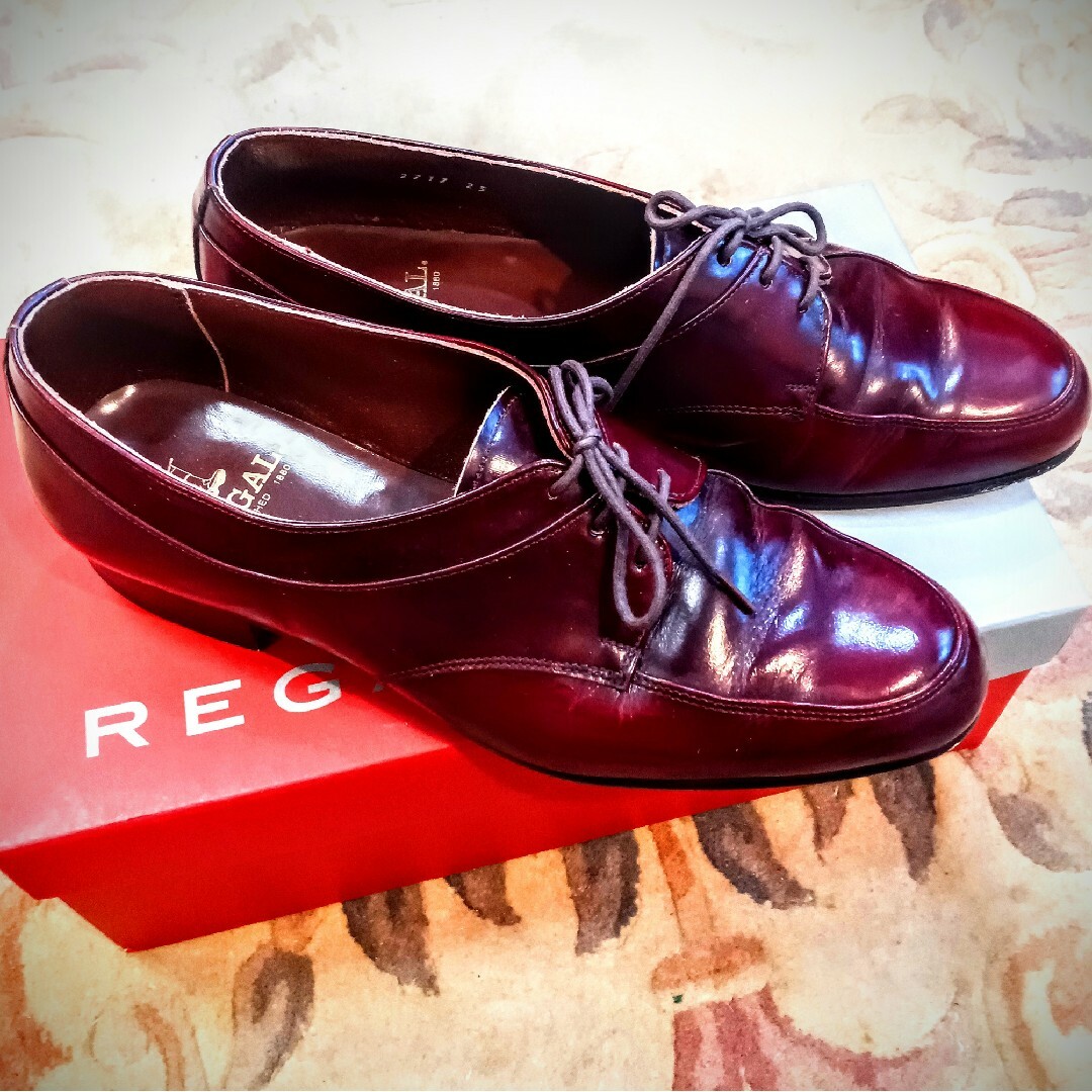 REGAL(リーガル)の貴重品　美品　高級感漂う洗礼されたデザイン '履き心地抜群' REGAL メンズの靴/シューズ(ドレス/ビジネス)の商品写真