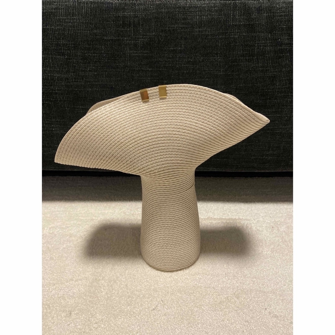 MOBJE(モブジェ)/Lapel - beige Sの通販 by arigato's shop|ラクマ MOBJE(モブジェ)/Lapel - beige Sの通販 by arigato's shop|ラクマ