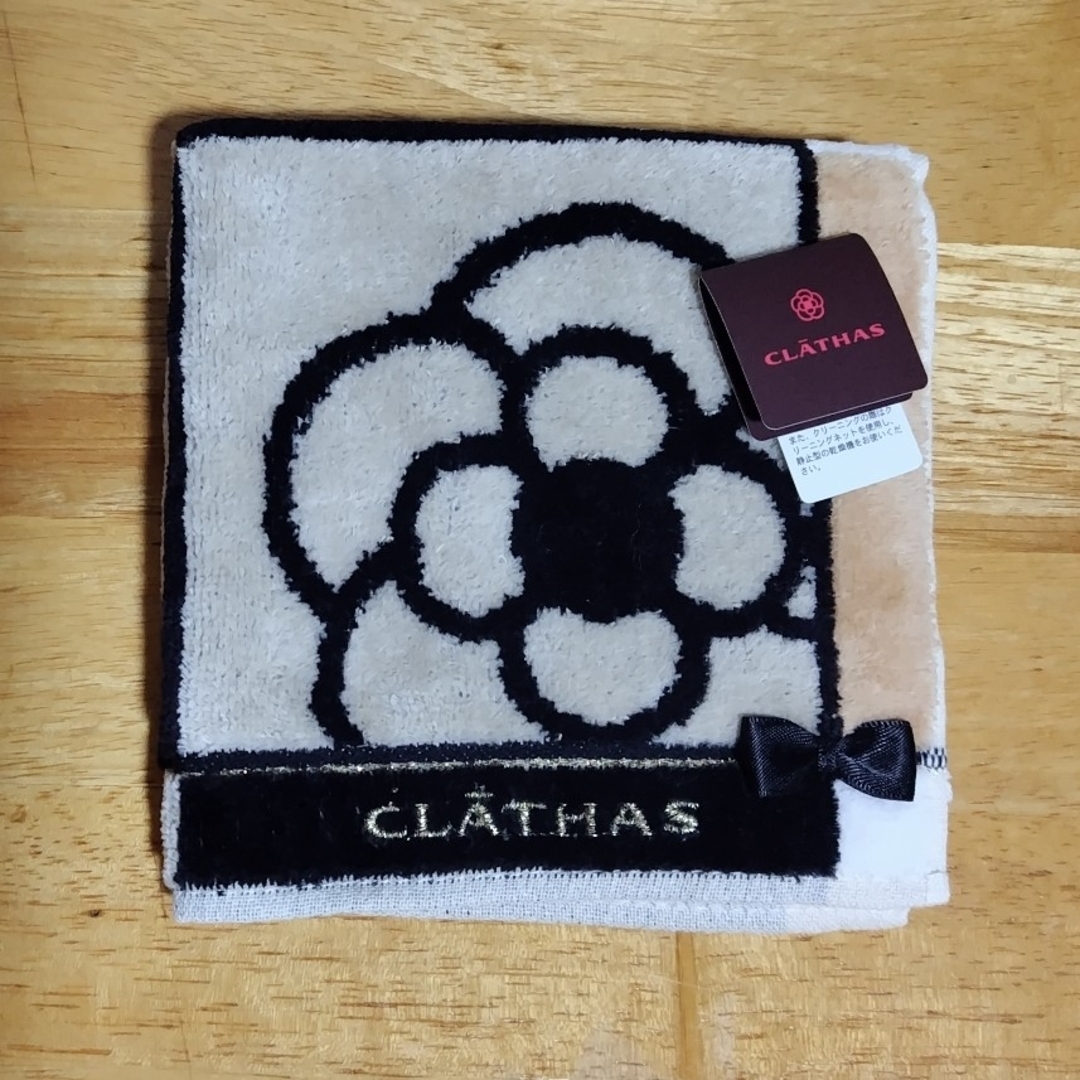 CLATHAS(クレイサス)のハンドタオル レディースのファッション小物(ハンカチ)の商品写真