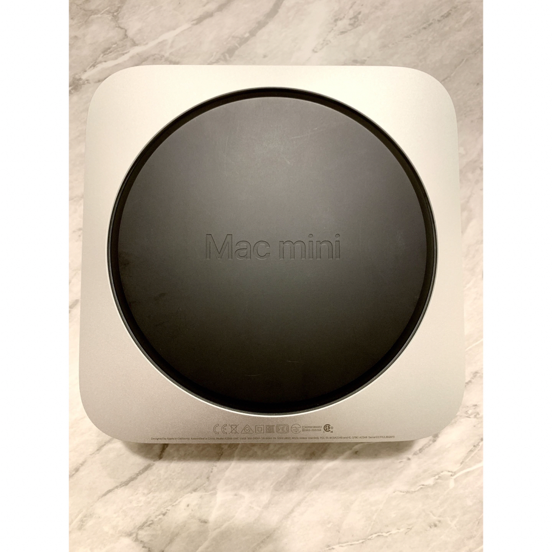 Mac (Apple)(マック)のM1 mac mini  16GB  SSD:1TB シルバー(カバー付き) スマホ/家電/カメラのPC/タブレット(デスクトップ型PC)の商品写真