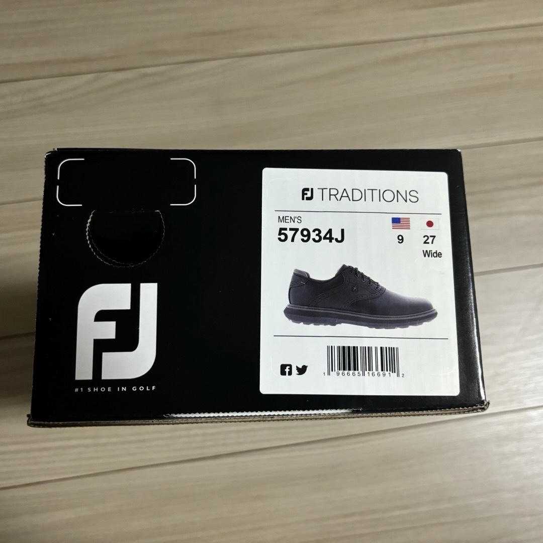 FootJoy(フットジョイ)の【週末限定お値下げ】FJ トラディションズ スパイクレス（ブラック）27cm スポーツ/アウトドアのゴルフ(シューズ)の商品写真