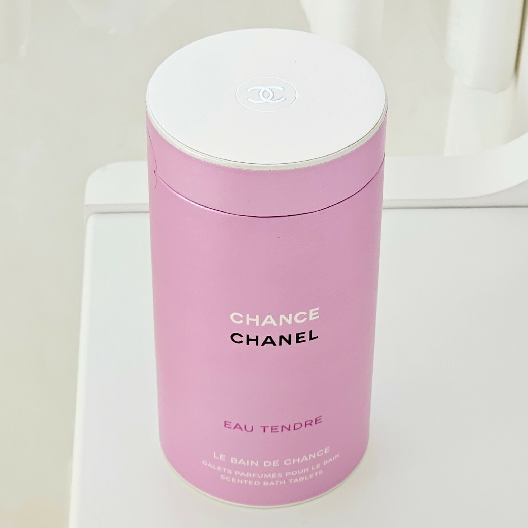 CHANEL(シャネル)のANEL シャネル チャンス オー タンドゥル バス タブレット コスメ/美容のボディケア(入浴剤/バスソルト)の商品写真