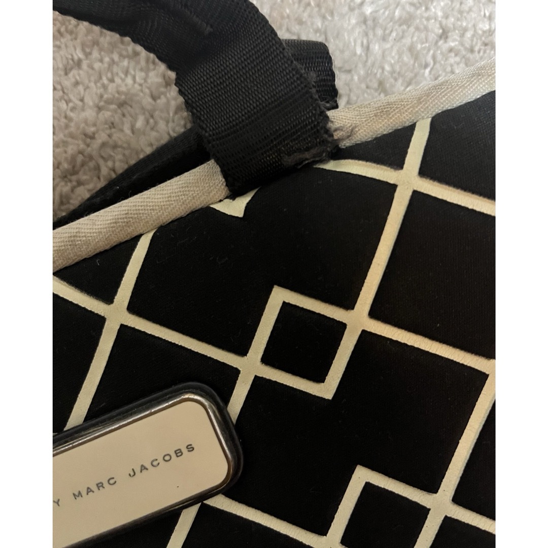 MARC BY MARC JACOBS(マークバイマークジェイコブス)のマークバイマークジェイコブス　PCケース　PCバッグ スマホ/家電/カメラのスマホアクセサリー(モバイルケース/カバー)の商品写真