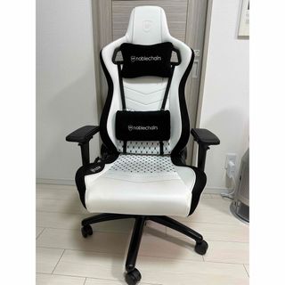 noblechairs EPIC ゲーミングチェア　プレミアムホワイト(デスクチェア)