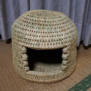 猫ちぐら(稲藁製品)、猫の家、作品no.70(猫)