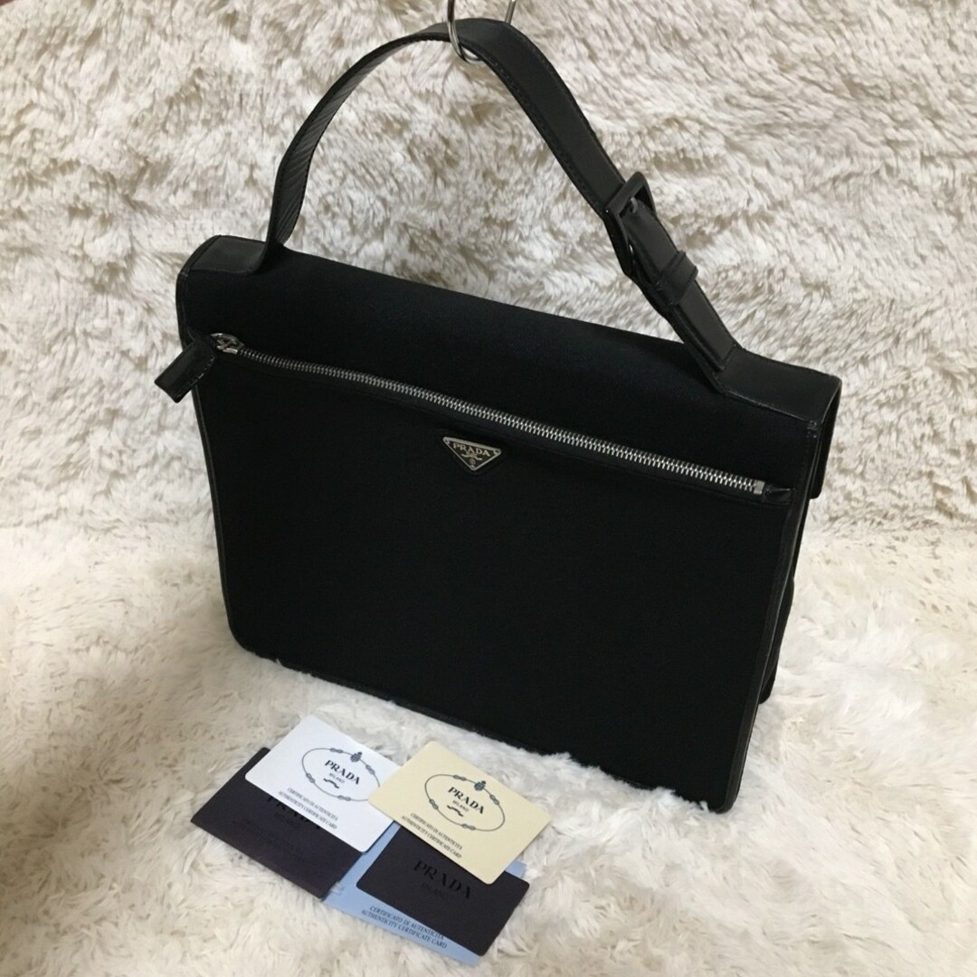 PRADA ハンドバッグ 三角プレート