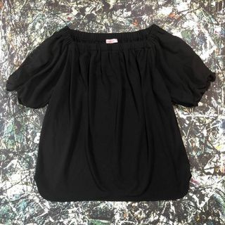 トッカ(TOCCA)の【美品】トッカ-TOCCA-シアーショルダーレースカットソー サイズXS(カットソー(半袖/袖なし))