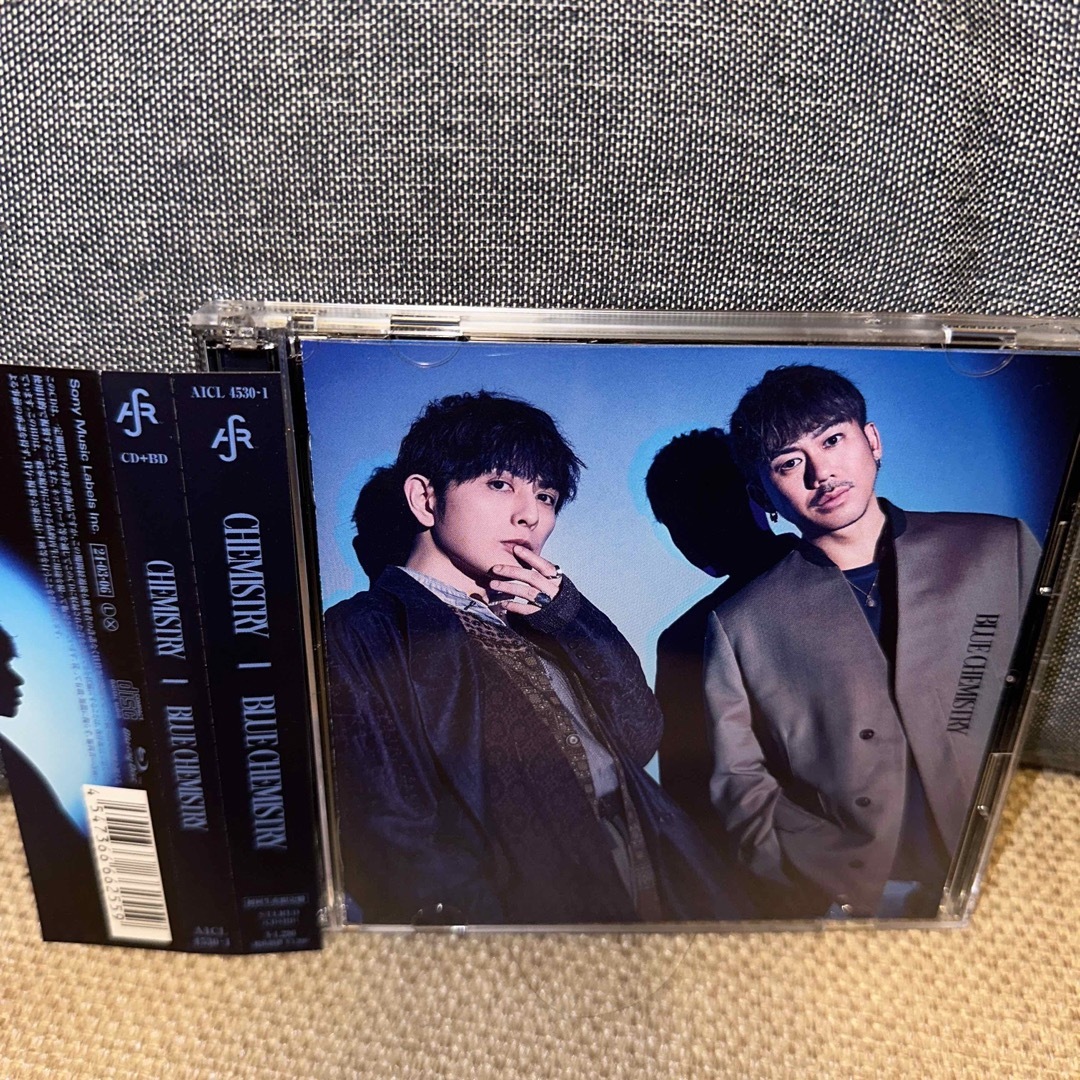 ［CD＋Blu-ray］BLUE CHEMISTRY ／ CHEMISTRY エンタメ/ホビーのCD(ポップス/ロック(邦楽))の商品写真