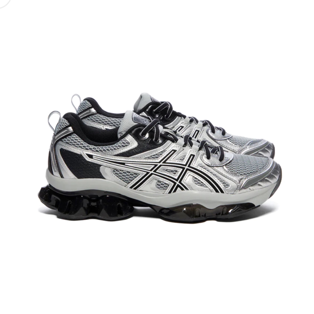 asics(アシックス)のAsics Gel-Quantum Kinetic Pure Silver 24 レディースの靴/シューズ(スニーカー)の商品写真