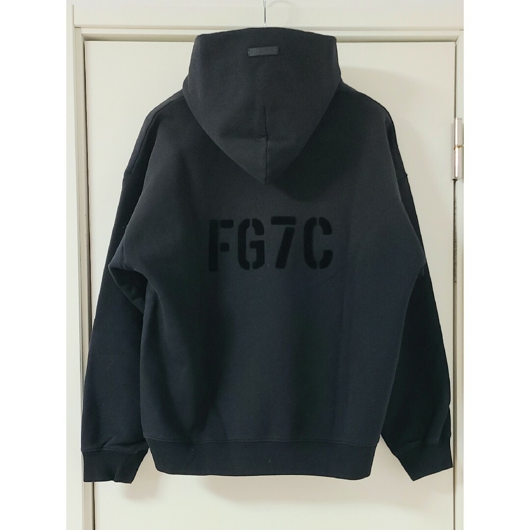 FEAR OF GOD(フィアオブゴッド)のFear of God 7th FG7C Hoodie / Black / M メンズのトップス(パーカー)の商品写真