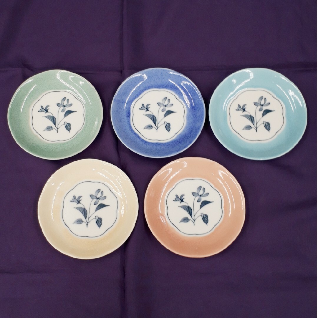 たち吉 - 箱あり たち吉 橘吉 陶器 小皿 銘々皿 5枚 5色セット たち吉 - 箱あり たち吉 橘吉 陶器 小皿 銘々皿 5枚 5色セット