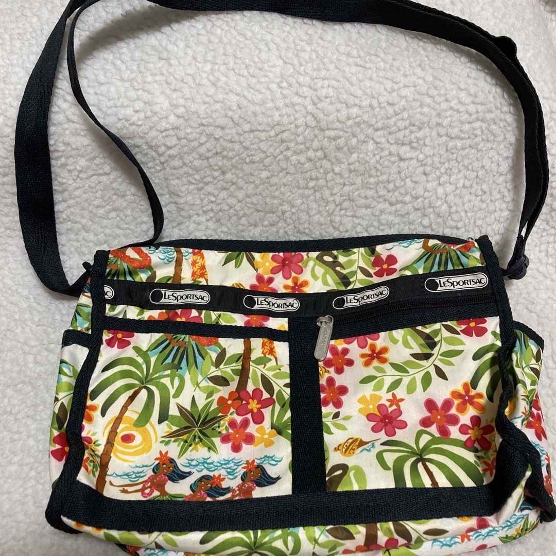 開店祝い LeSportsac ボストンバッグ ショルダーバッグ 花柄 ハワイ 開店祝い LeSportsac ボストンバッグ ショルダーバッグ 花柄 ハワイ