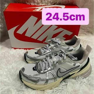 完売！レディースNIKE270スニーカー　ピンクグレー　24.0cm