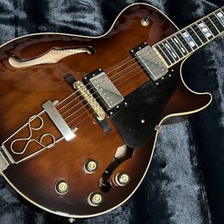 アイバニーズ(Ibanez)の稀少　Ibanez SS300 DVS 15インチ　小振りなフルアコ　豪華仕様(エレキギター)