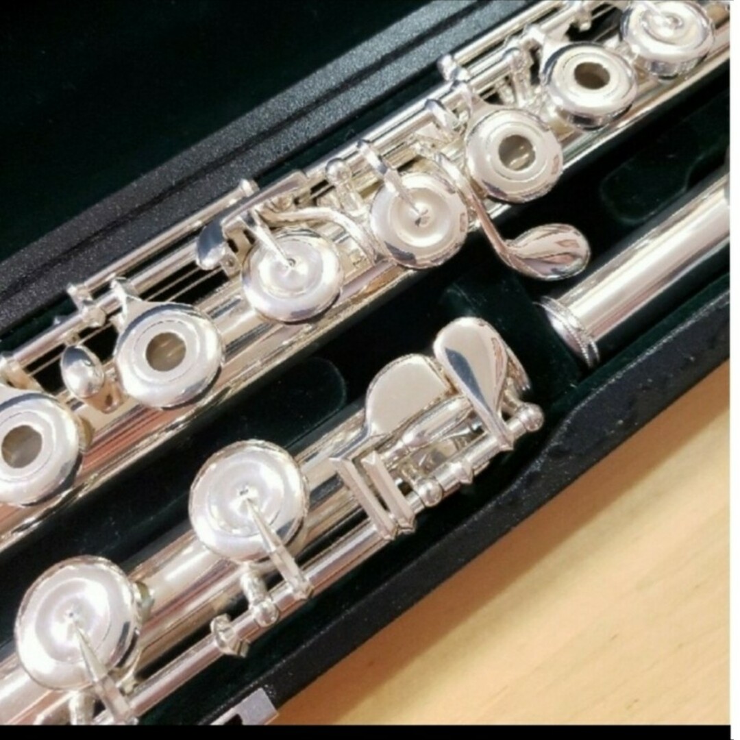 pearl(パール)のパールフルート リングキーEメカ 2種ケース付き 楽器の管楽器(フルート)の商品写真