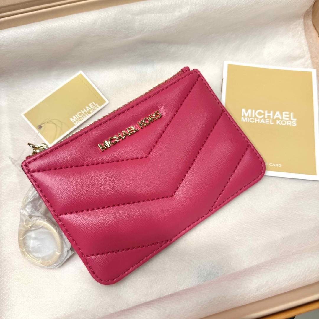 Michael Kors(マイケルコース)の【新品正規品】マイケルコース　ミニ財布 レディースのファッション小物(コインケース)の商品写真