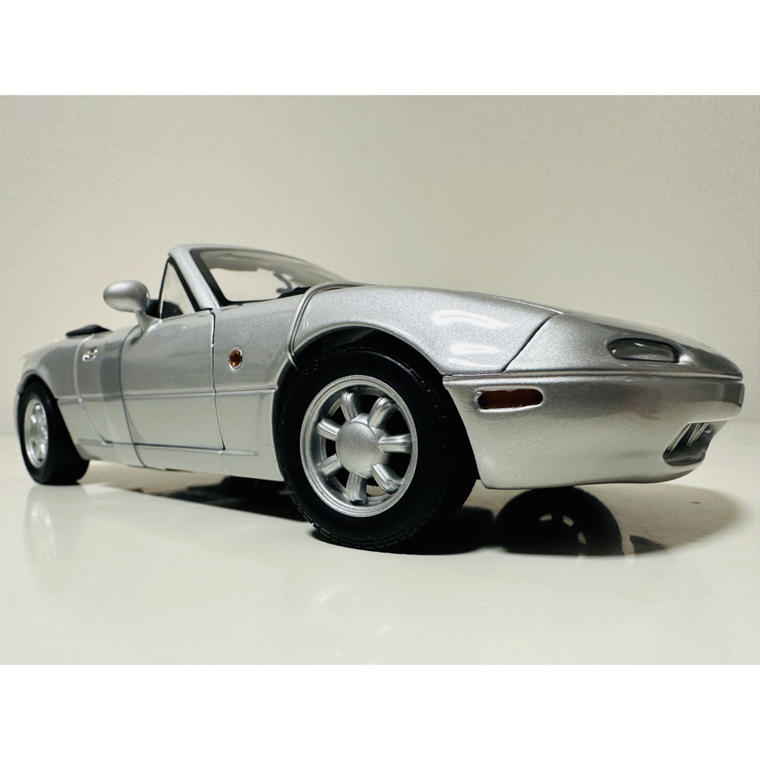 マツダ(マツダ)のGATE/Mazdaマツダ Miata MX-5 ロードスター NA 1/18  エンタメ/ホビーのおもちゃ/ぬいぐるみ(ミニカー)の商品写真