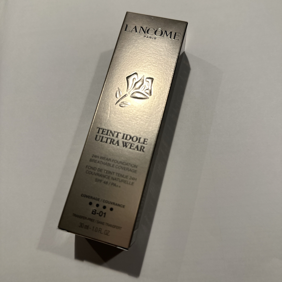 LANCOME(ランコム)のランコム　タンイドルウルトラウェアリキッドN B-01 コスメ/美容のベースメイク/化粧品(ファンデーション)の商品写真