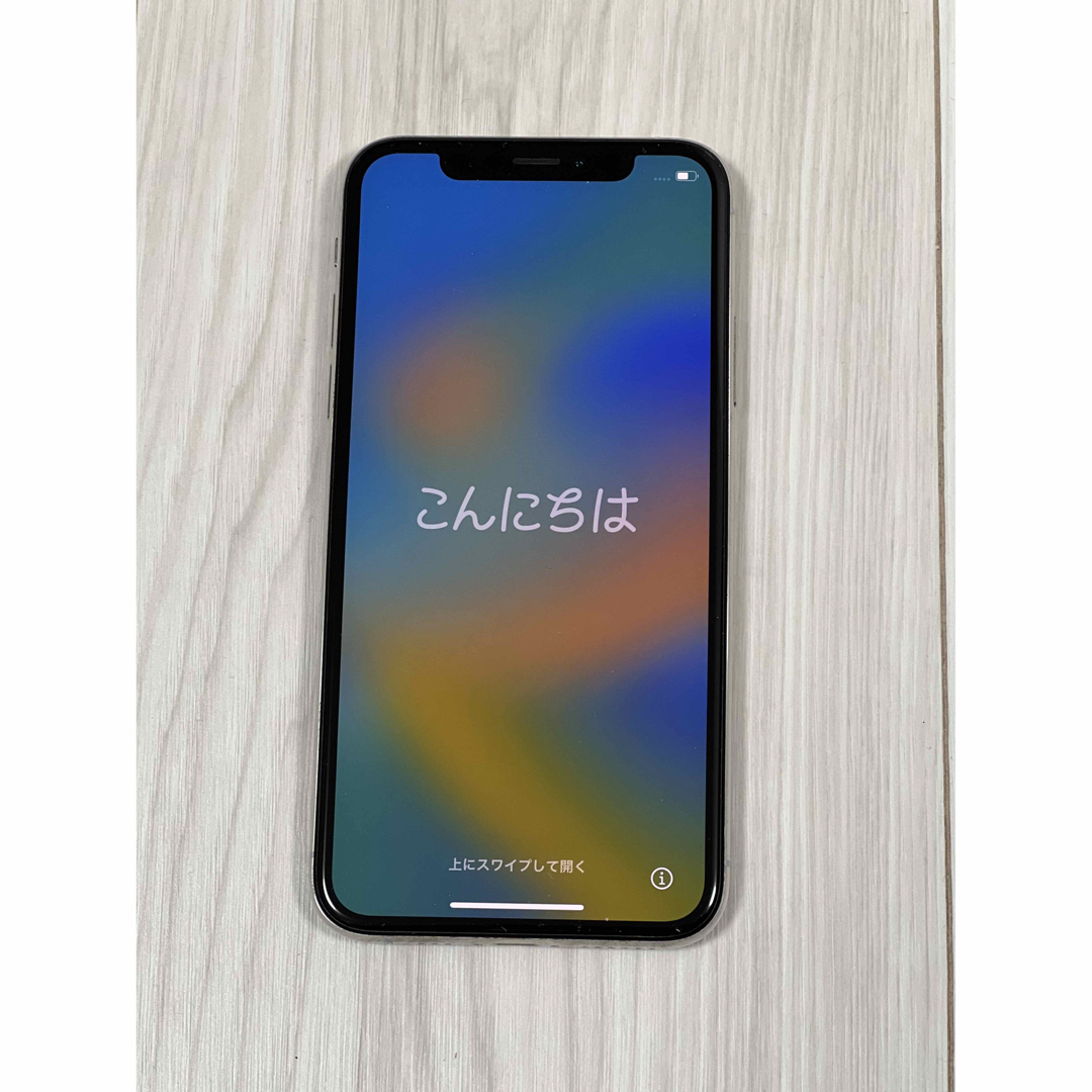 iPhone(アイフォーン)の☆良品☆ iPhoneXS / 64GB / シルバー / SIMフリー  スマホ/家電/カメラのスマートフォン/携帯電話(スマートフォン本体)の商品写真