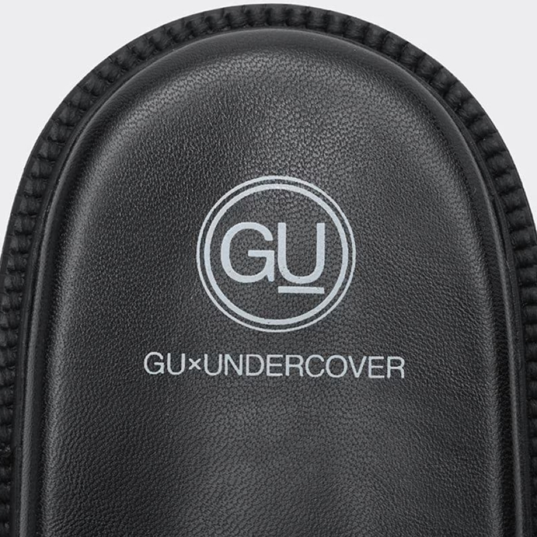 GU(ジーユー)のGU UNDERCOVER コラボ レザークロッグサンダル メンズの靴/シューズ(サンダル)の商品写真