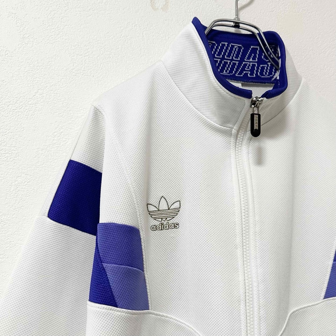 adidas(アディダス)の美品80s★adidas/アディダス★デサント製★ジャージ★ホワイト/白紫★XL メンズのトップス(ジャージ)の商品写真