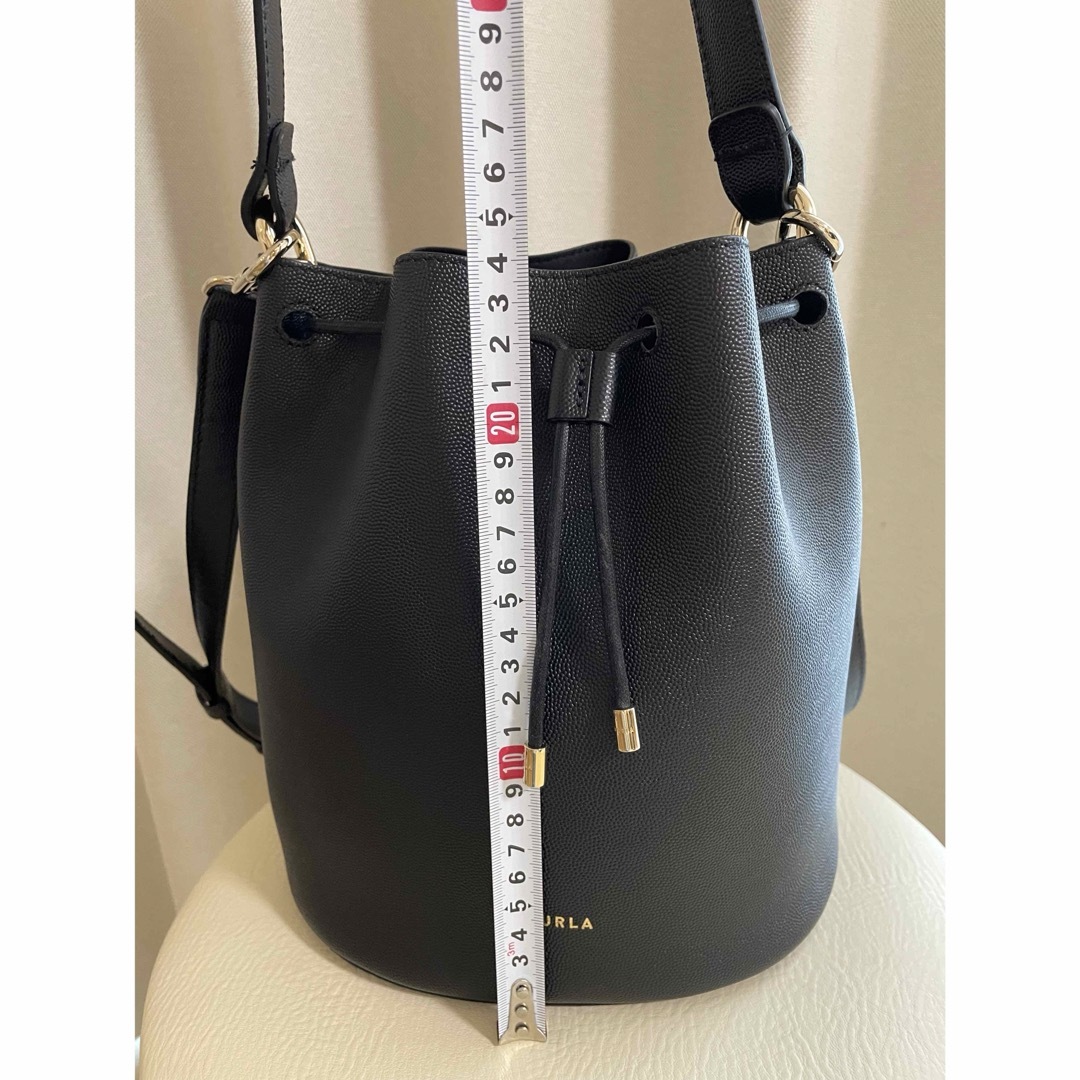 Furla(フルラ)の【新品未使用】FURLA フルラ　2way ショルダーバッグ　ハンドバッグ　黒 レディースのバッグ(ショルダーバッグ)の商品写真