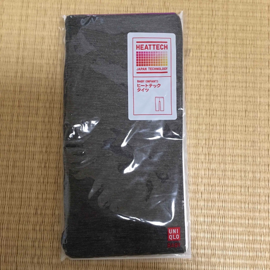 UNIQLO(ユニクロ)の【新品】UNIQLOヒートテックタイツ90cm キッズ/ベビー/マタニティのキッズ服男の子用(90cm~)(下着)の商品写真