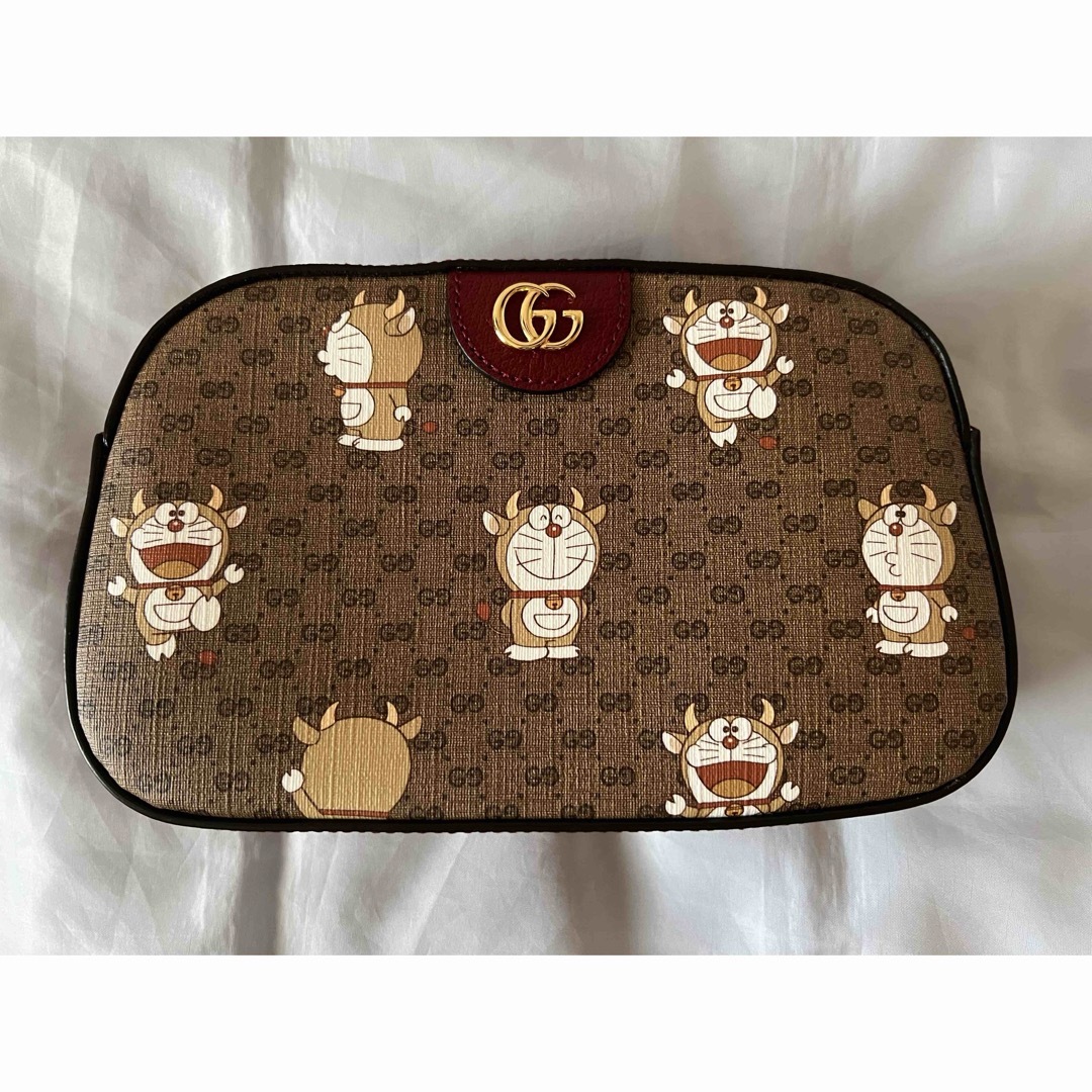 Gucci(グッチ)の★新品・未使用・送料込★GUCCI doraemon グッチ ショルダーバッグ レディースのバッグ(ショルダーバッグ)の商品写真