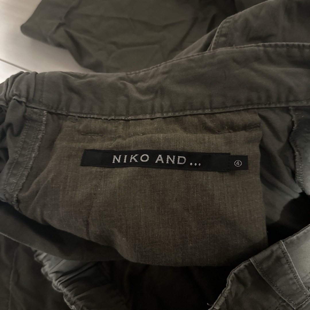 niko and...(ニコアンド)のniko and... ワイドカーゴパンツ ニコアンド メンズのパンツ(ワークパンツ/カーゴパンツ)の商品写真