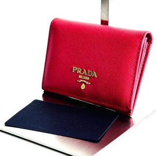 プラダ(PRADA)のPRADA 名刺入れ　カードケース　ゴールドロゴ　美品　レザー　人気のピンク(名刺入れ/定期入れ)