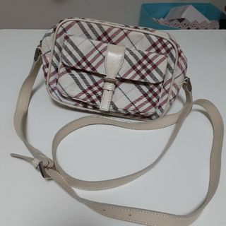 バーバリーブルーレーベル(BURBERRY BLUE LABEL)のBURBERRY BLUE LABELショルダーバッグ(ショルダーバッグ)