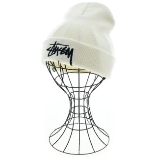 ステューシー(STUSSY)のSTUSSY ステューシー ニットキャップ・ビーニー - 白 【古着】【中古】(ニット帽/ビーニー)