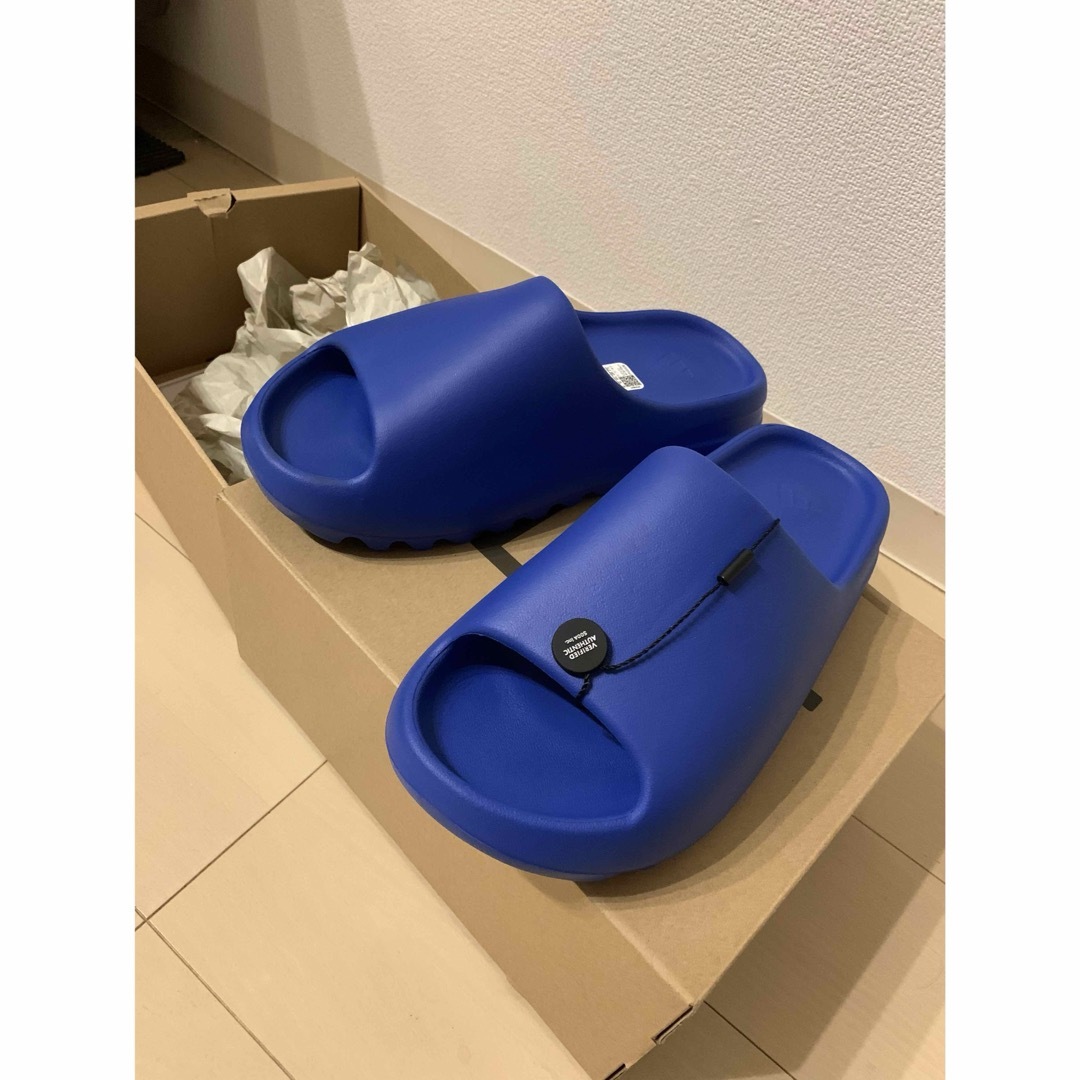 YEEZY（adidas）(イージー)のYEEZY SLIDE  イージースライド メンズの靴/シューズ(サンダル)の商品写真