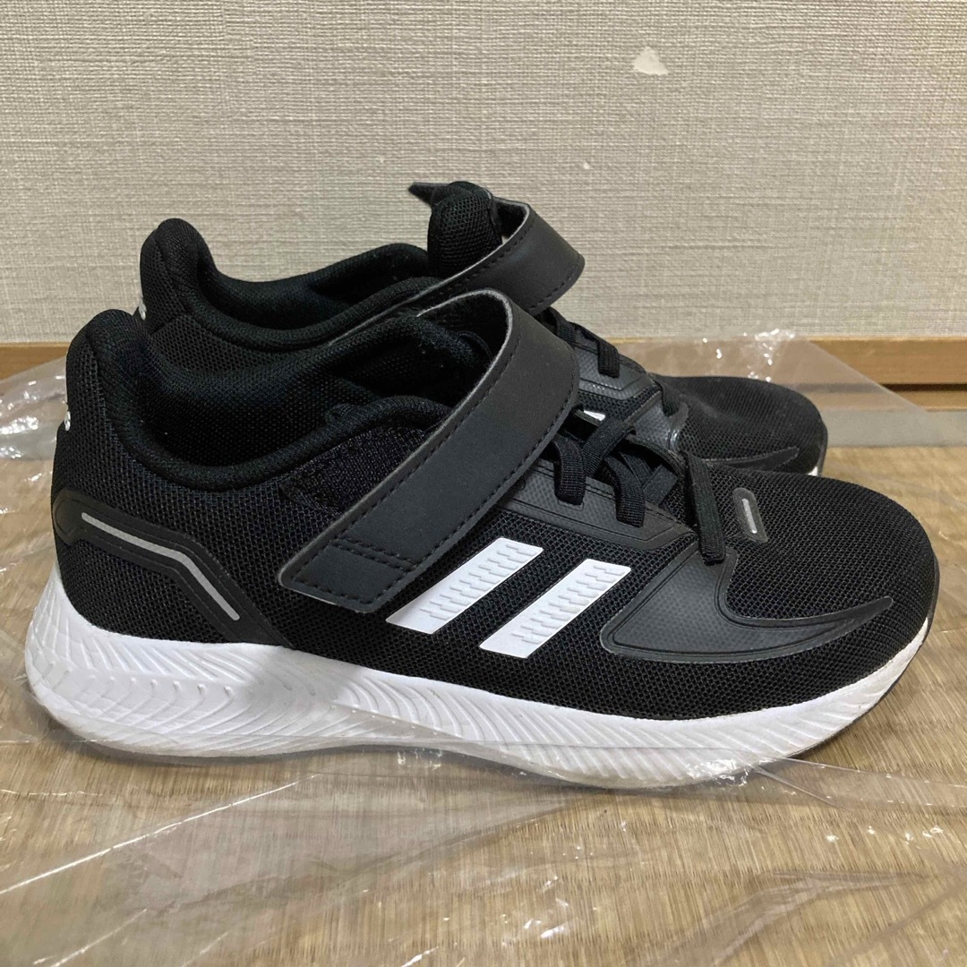 adidas(アディダス)のadidas ジュニア CORE FAITO EL K GX3530 キッズ/ベビー/マタニティのキッズ靴/シューズ(15cm~)(スニーカー)の商品写真