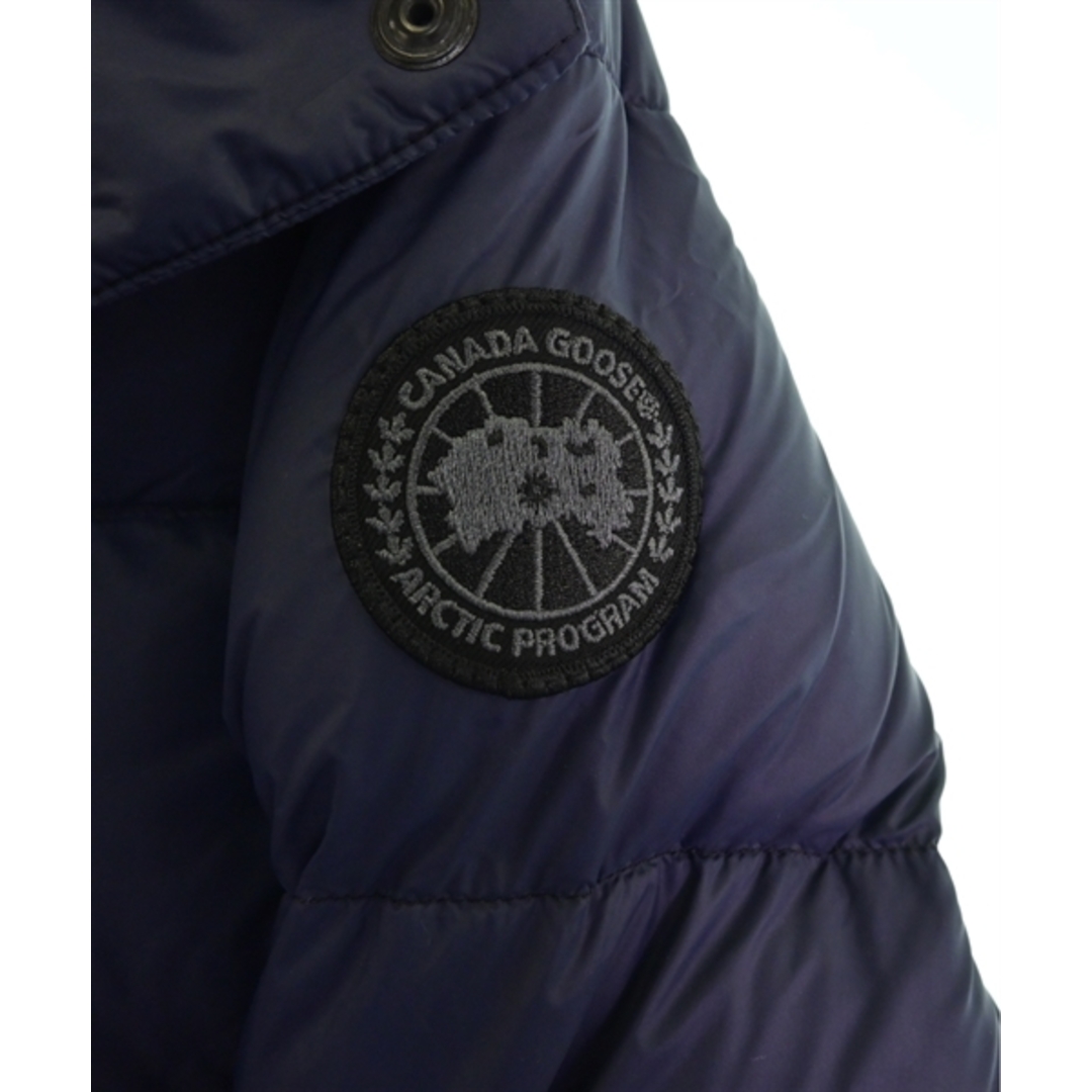 CANADA GOOSE(カナダグース)のCANADA GOOSE カナダグース ダウンコート S 紺 【古着】【中古】 レディースのジャケット/アウター(ダウンコート)の商品写真