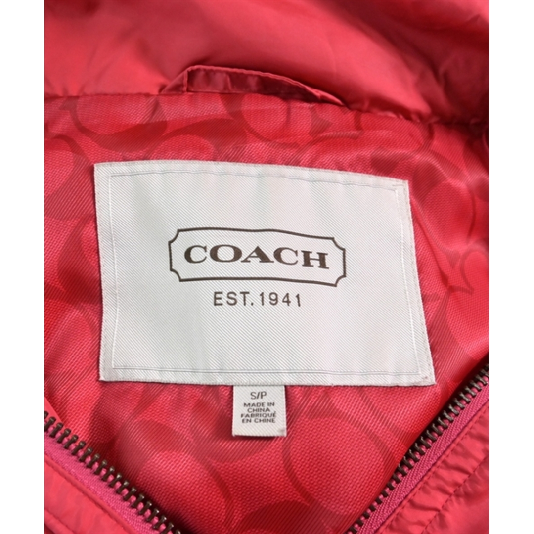 COACH(コーチ)のCOACH コーチ ダウンジャケット/ダウンベスト S ピンク系 【古着】【中古】 メンズのジャケット/アウター(ダウンジャケット)の商品写真