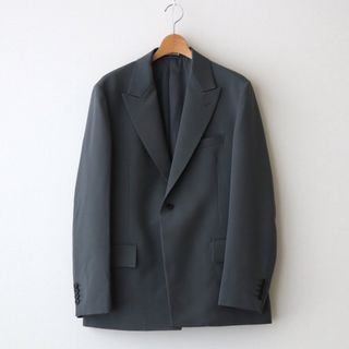 オーラリー(AURALEE)の【ほぼ未使用】LIGHT WOOL MAX GABARDINE セットアップ(セットアップ)