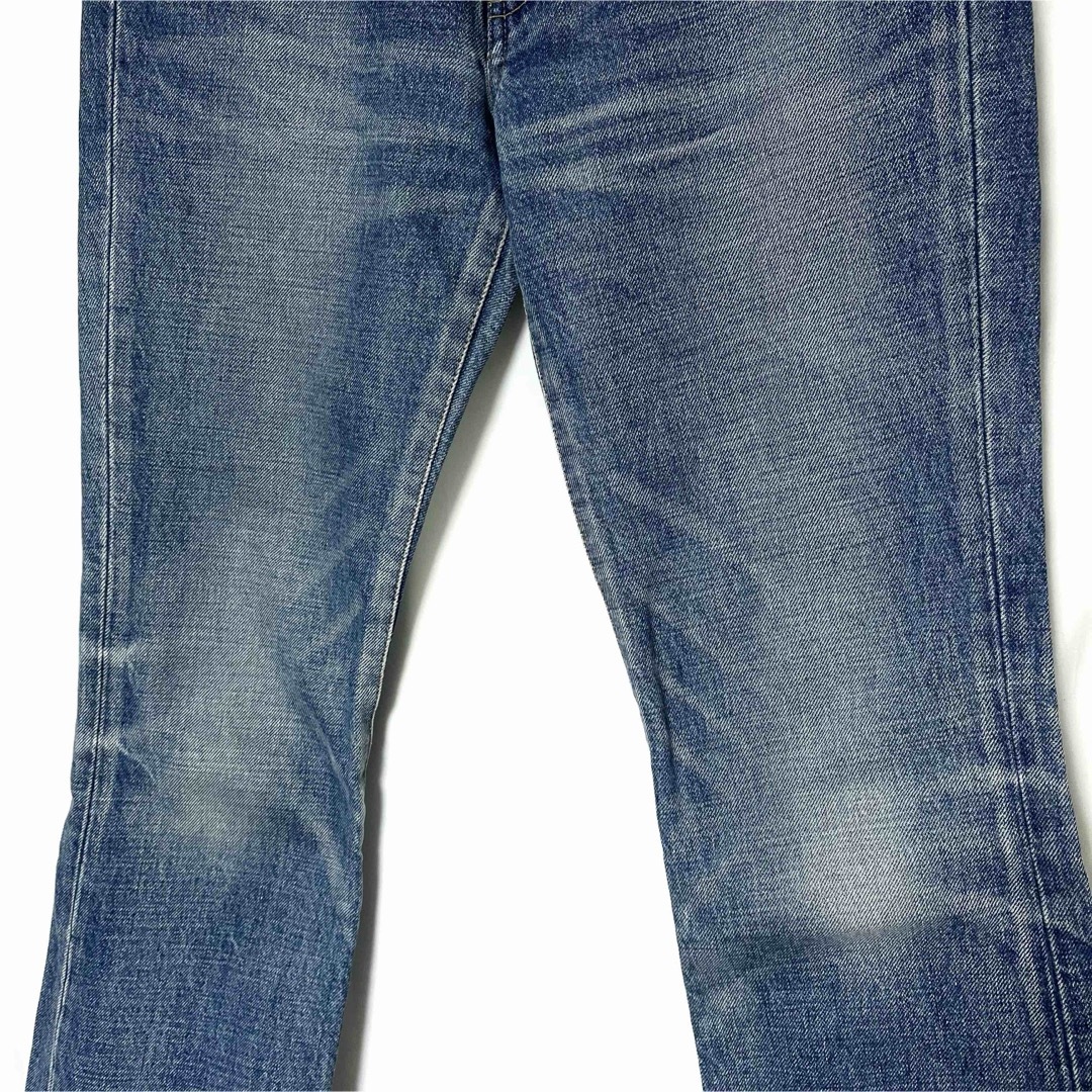 celine(セリーヌ)のCELINE トリオンフバックル付  DYLAN FLARED JEANS 26 レディースのパンツ(デニム/ジーンズ)の商品写真