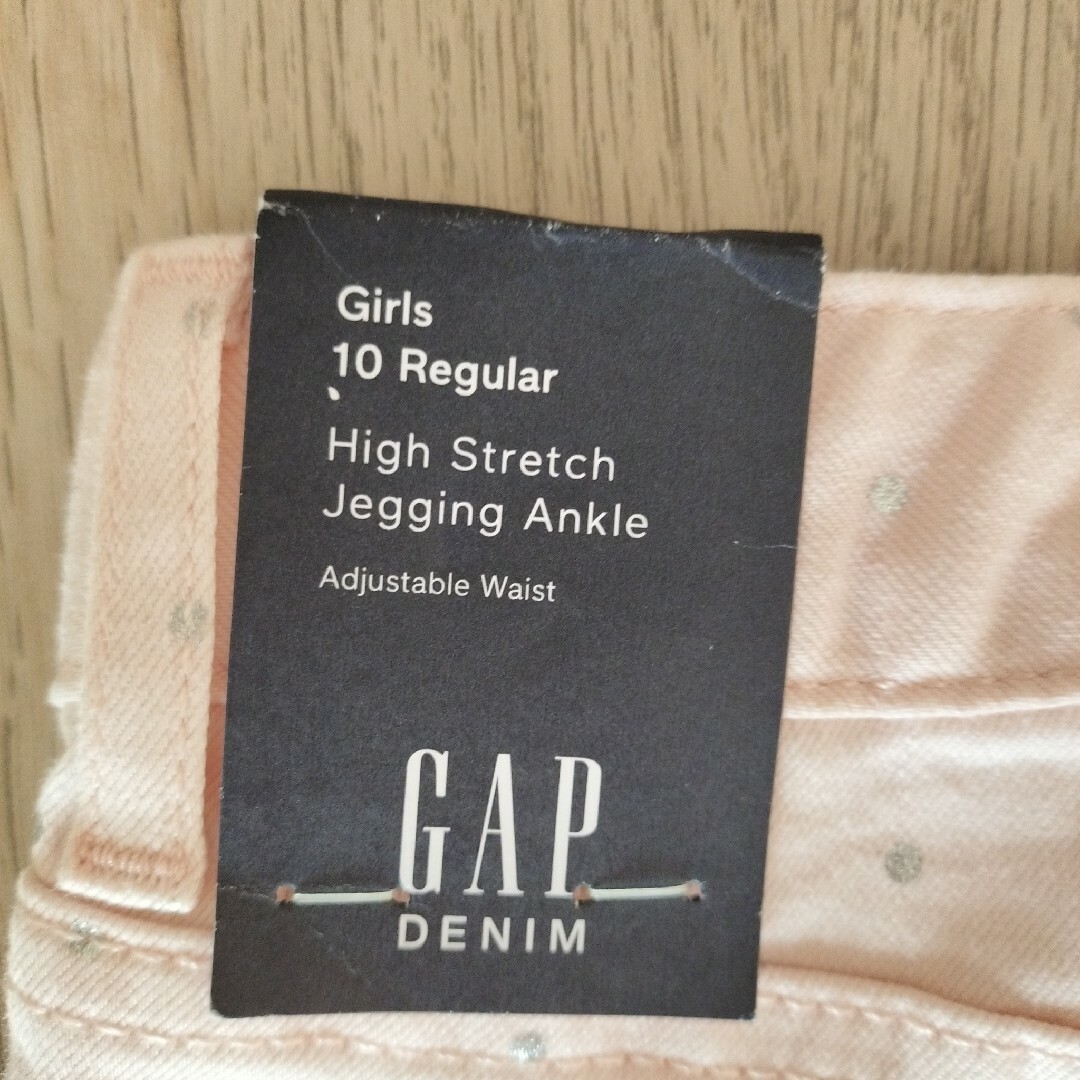 GAP Kids(ギャップキッズ)のGAP ストレッチ　デニムパンツ　ピンク　140 キッズ/ベビー/マタニティのキッズ服女の子用(90cm~)(パンツ/スパッツ)の商品写真