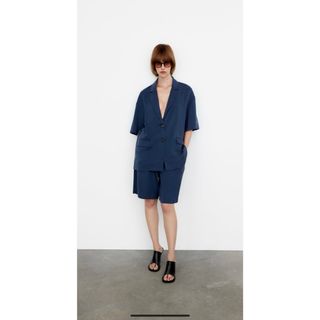 ザラ(ZARA)のZARA ポケット　ルーズフィットブレザー　S  ジャケット　ザラ　レディース(その他)