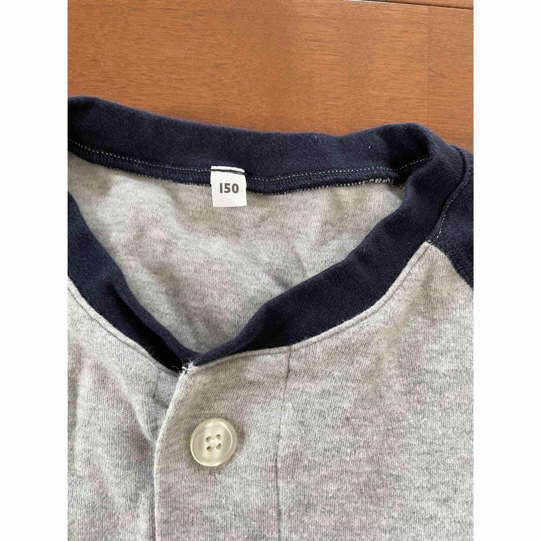 MUJI (無印良品)(ムジルシリョウヒン)のキッズ　子供服　150サイズ　無印良品 キッズ/ベビー/マタニティのキッズ服男の子用(90cm~)(Tシャツ/カットソー)の商品写真