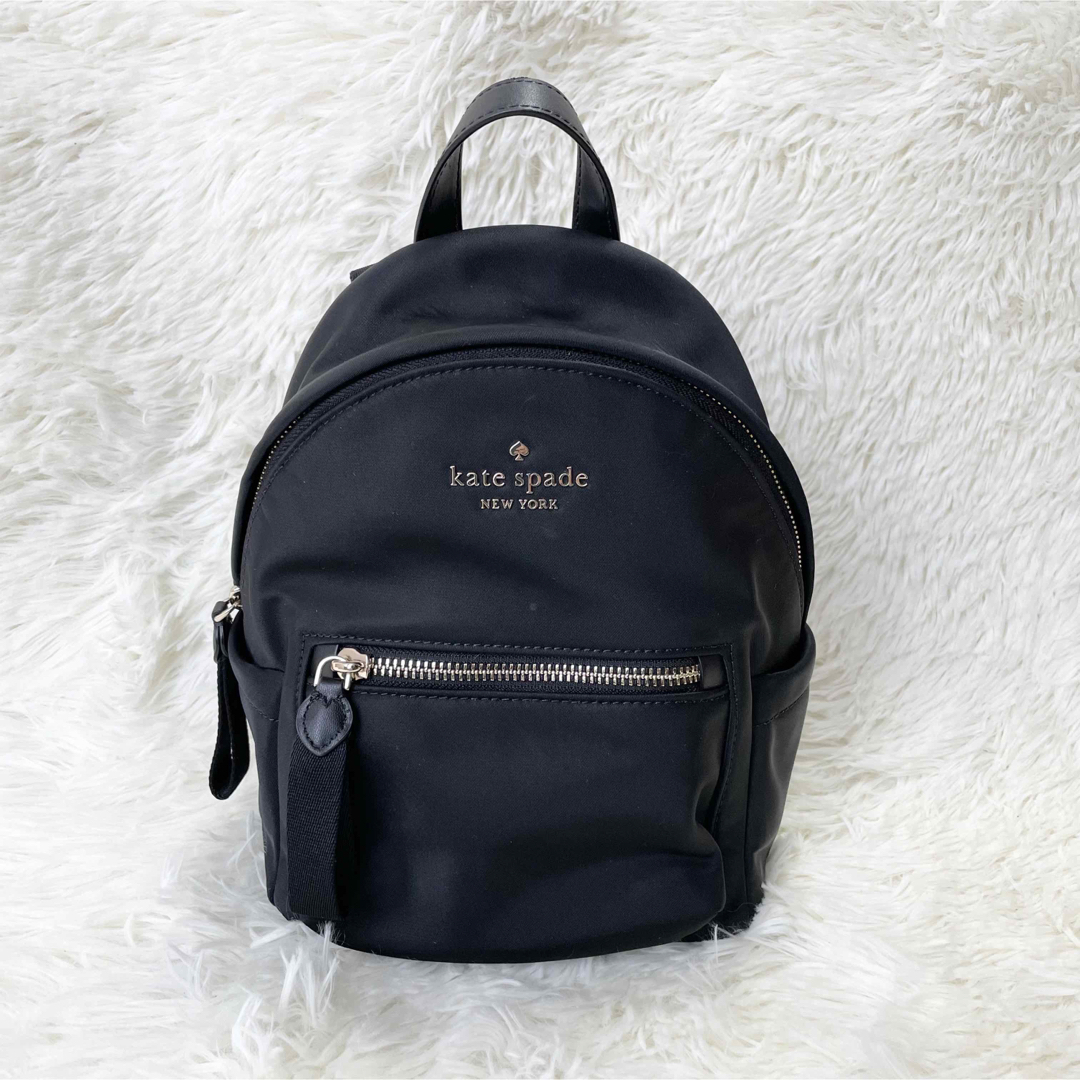 kate spade new york(ケイトスペードニューヨーク)のkate spade チェルシー　黒ナイロンリュック レディースのバッグ(リュック/バックパック)の商品写真