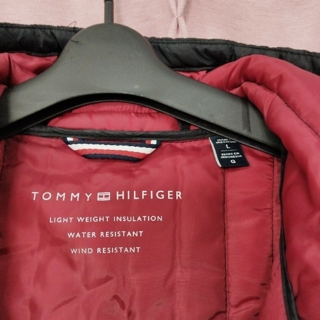 TOMMY HILFIGER(トミーヒルフィガー)のトミーフィルフィガー　ダウン メンズのジャケット/アウター(ダウンジャケット)の商品写真