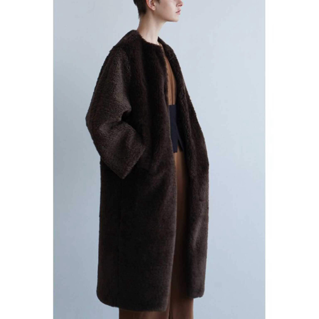 CLANE(クラネ)のCLANE クラネ MIX FUR COCOON COAT ファーコート レディースのジャケット/アウター(ロングコート)の商品写真